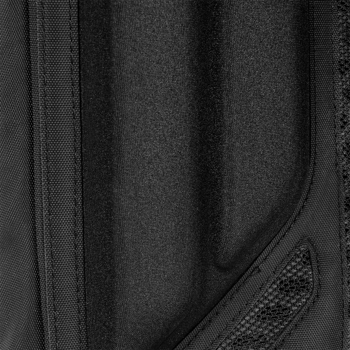 paragon-hydration-pack-x3 Paragon_Black_Texture.png